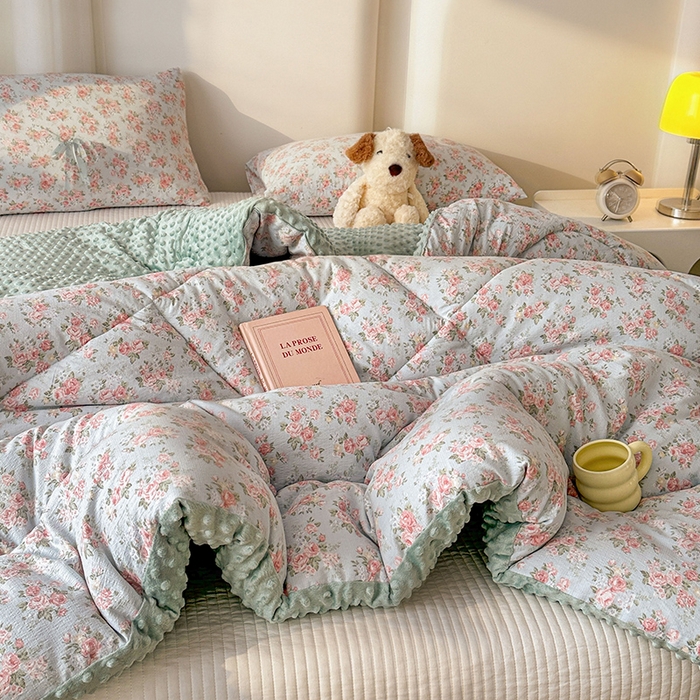 91家纺网 家纺一手货源 找家纺 丝芙妮家居（原乐视家纺） 2025新款云感棉豆豆被春秋被冬被被子被芯 漫游花境