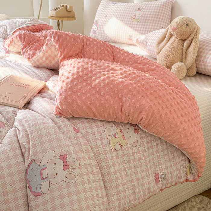 91家纺网 家纺一手货源 找家纺 丝芙妮家居（原乐视家纺） 2025新款云感棉豆豆被春秋被冬被被子被芯 甜心小兔