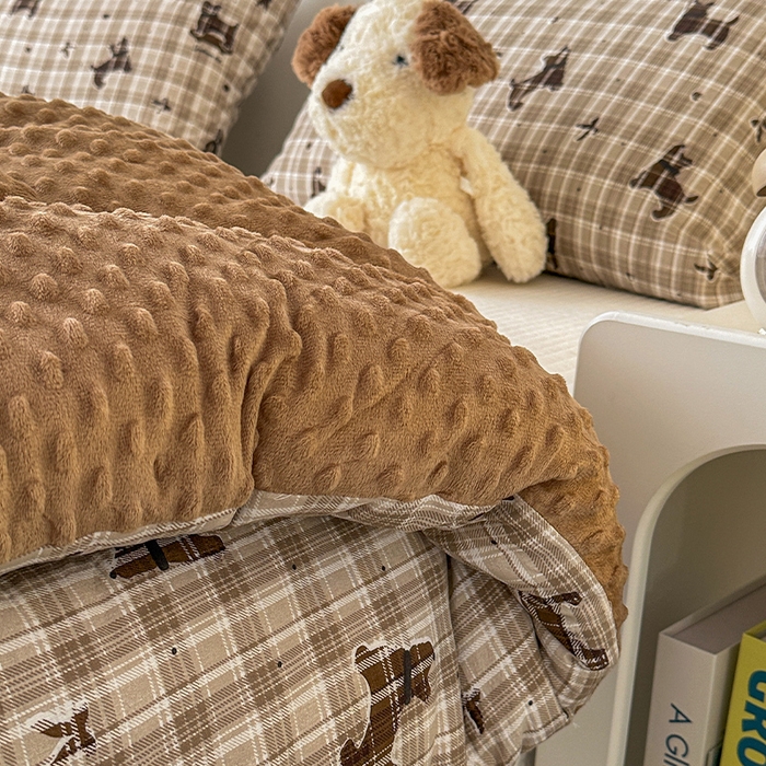 91家纺网 家纺一手货源 找家纺 丝芙妮家居（原乐视家纺） 2025新款云感棉豆豆被春秋被冬被被子被芯 晚安小狗