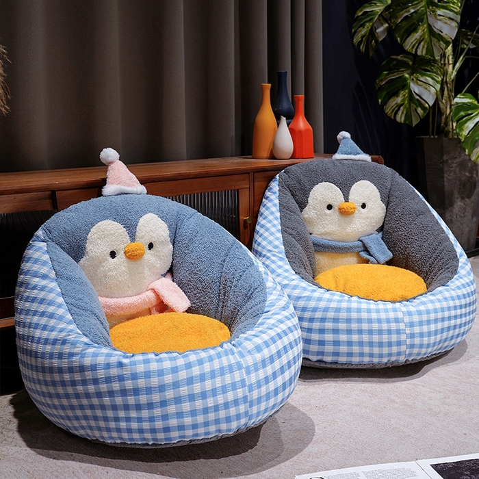 91家纺网 家纺一手货源 找家纺 仟亿莱 2025新款INS企鹅蒲团坐垫 蓝色企鹅