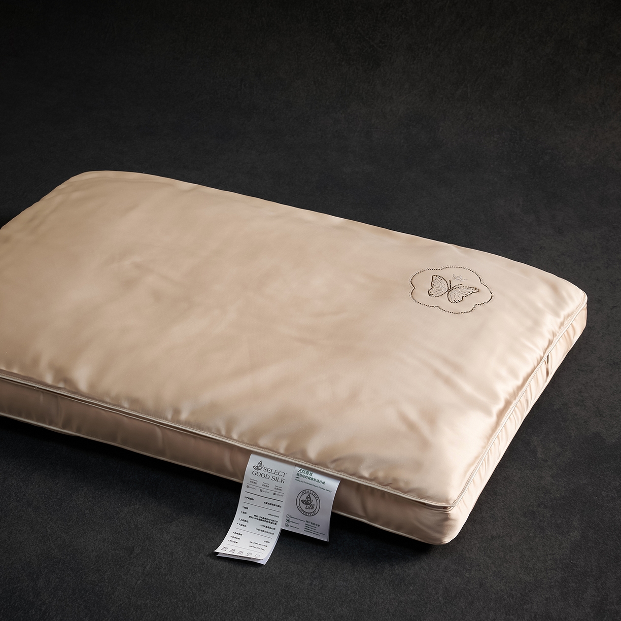 91家纺网 家纺一手货源 找家纺 乐可 2025新款七星丝润蚕丝双层枕枕头枕芯 七星蚕丝双层枕-香槟