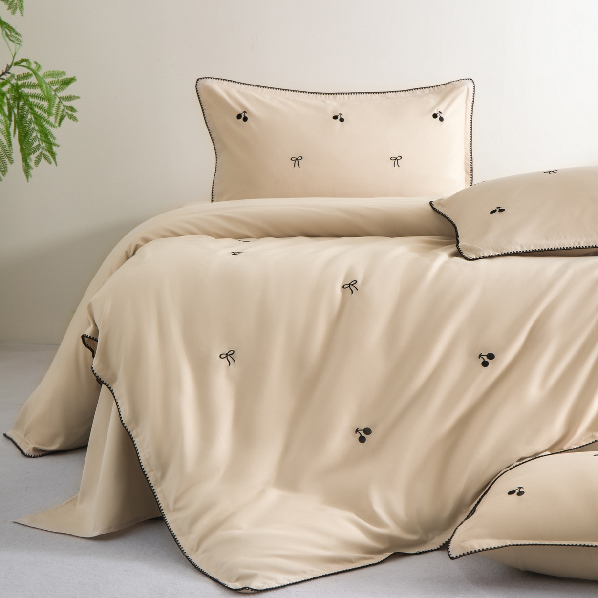 91家纺网 家纺一手货源 找家纺 花愿（原花纪） 2025新款水洗棉刺绣三角针四件套系列-芭提雅 芭提雅-梧桐杏