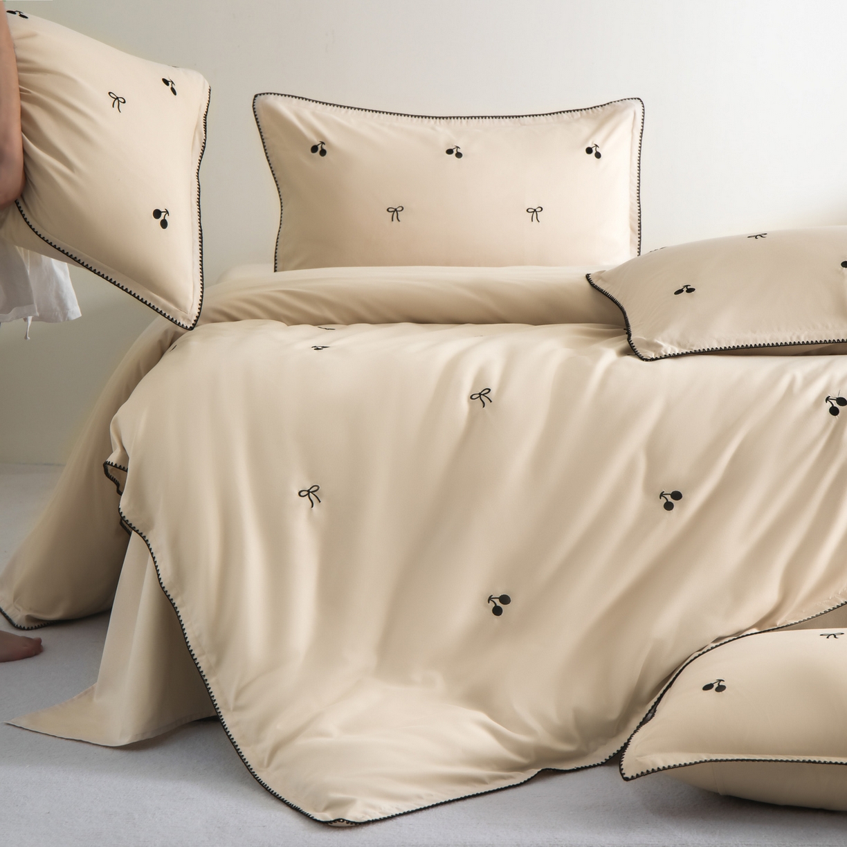 91家纺网 家纺一手货源 找家纺 花愿（原花纪） 2025新款水洗棉刺绣三角针四件套系列-芭提雅 芭提雅-梧桐杏