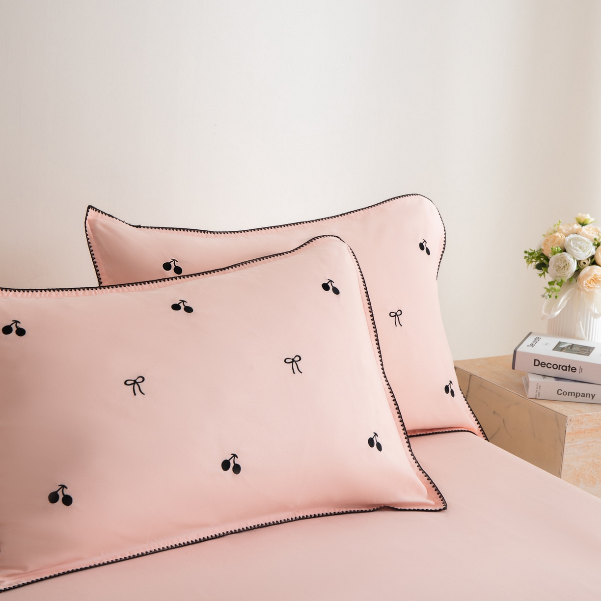 91家纺网 家纺一手货源 找家纺 花愿（原花纪） 2025新款水洗棉刺绣三角针四件套系列-芭提雅 芭提雅-樱花粉