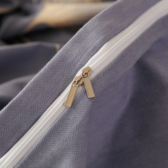 91家纺网 家纺一手货源 找家纺 幸嘉轩 2025新款全棉喷气加厚磨毛印花小清新四件套 风中倩影灰