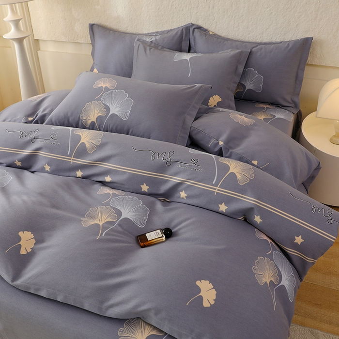 91家纺网 家纺一手货源 找家纺 幸嘉轩 2025新款全棉喷气加厚磨毛印花小清新四件套 风中倩影灰