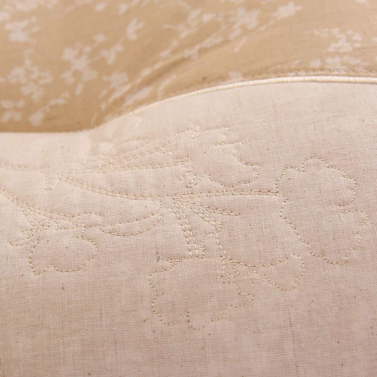 91家纺网 家纺一手货源 找家纺 鼎晟纺 2025新款国潮棉麻秋冬不上火枕头学生成人枕芯 亚麻棕