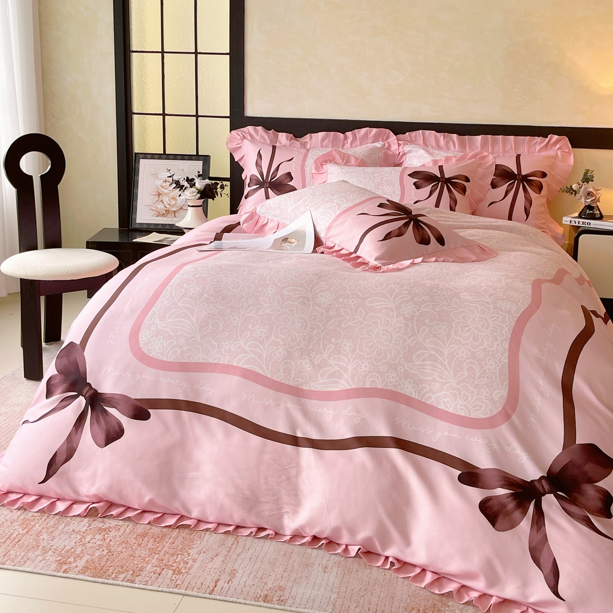 91家纺网 家纺一手货源 找家纺 大麦乐田 2025新款加厚磨毛植物羊绒韩版四件套 法式浪漫 玉