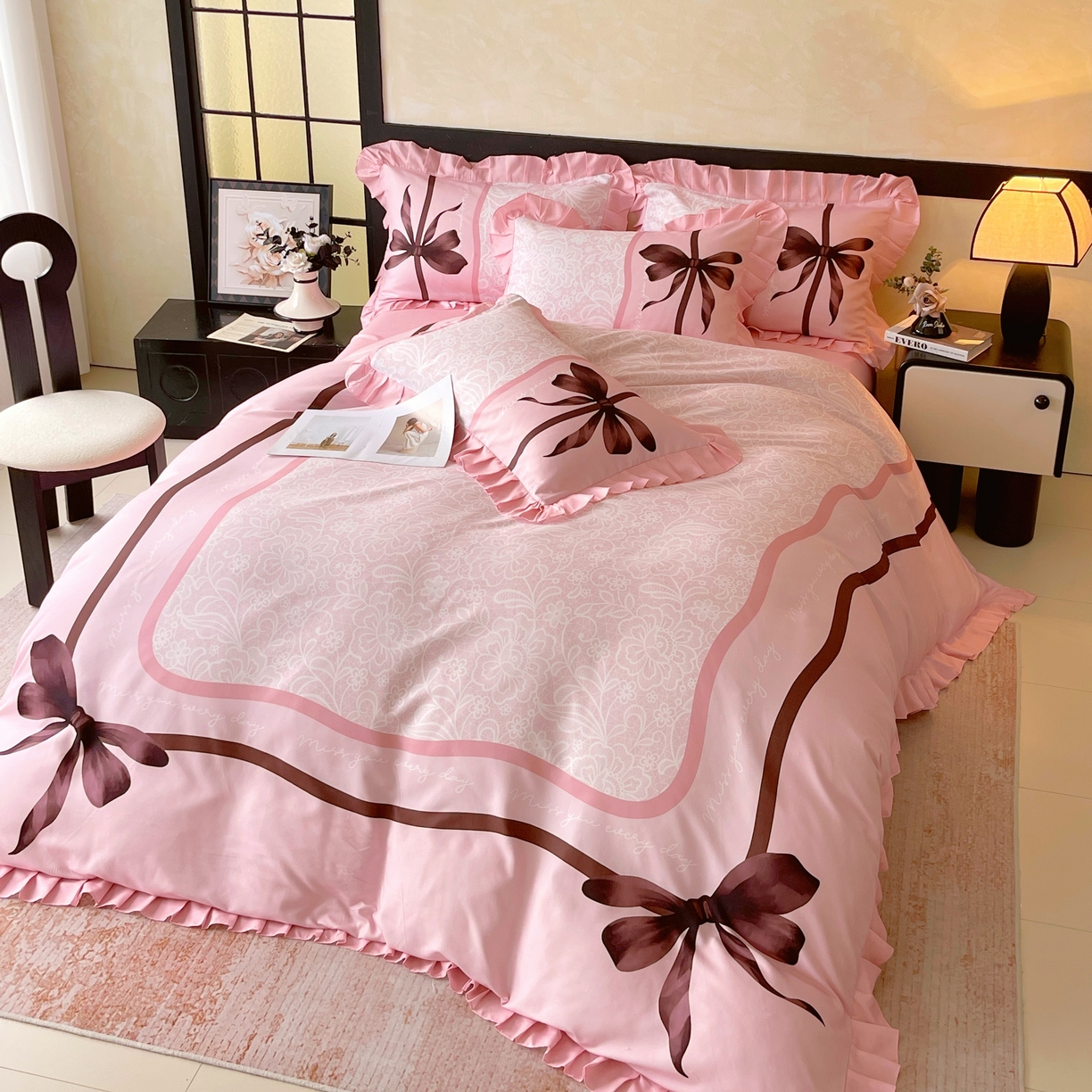 91家纺网 家纺一手货源 找家纺 大麦乐田 2025新款加厚磨毛植物羊绒韩版四件套 法式浪漫 玉