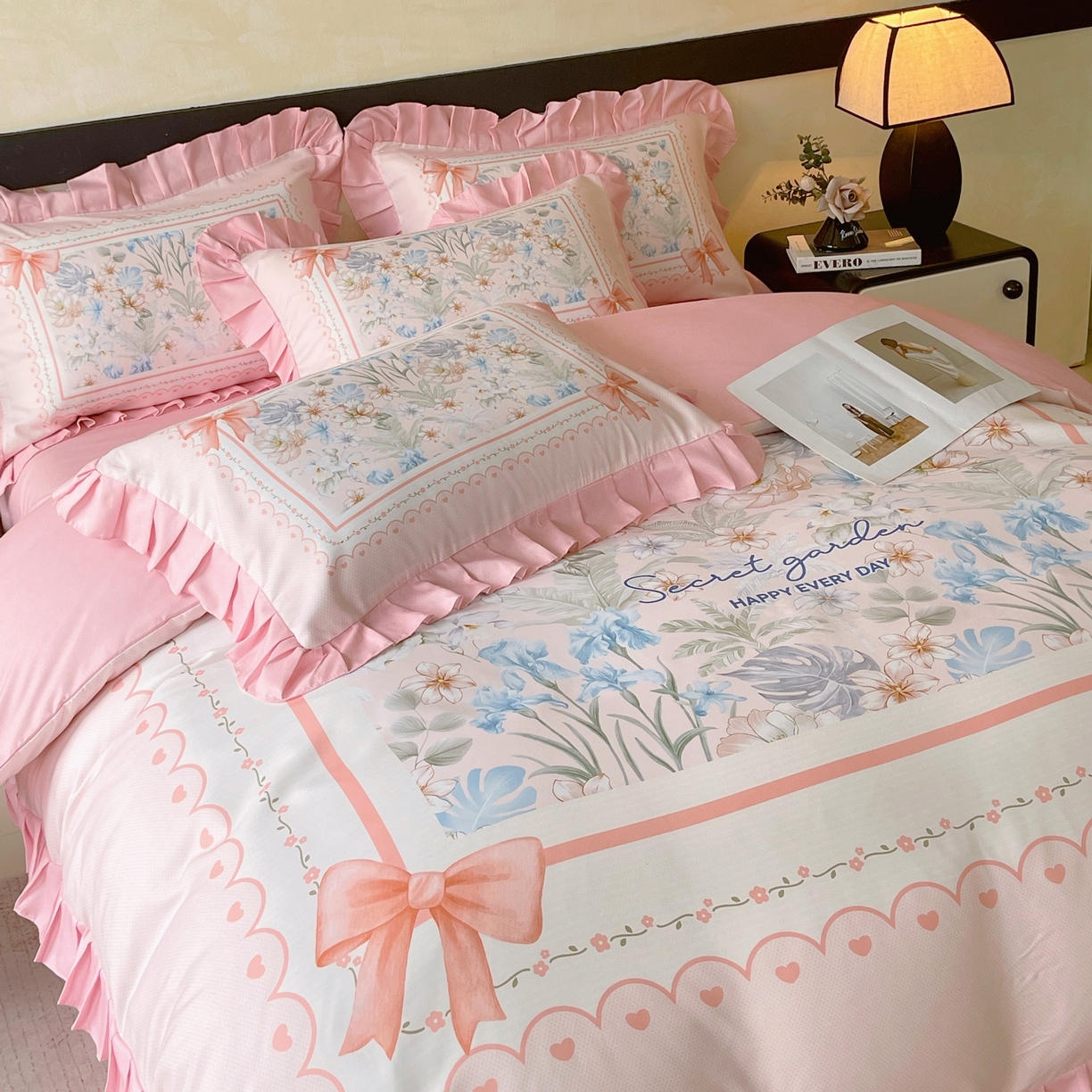 91家纺网 家纺一手货源 找家纺 大麦乐田 2025新款加厚磨毛植物羊绒韩版四件套 甜蜜佳人 玉