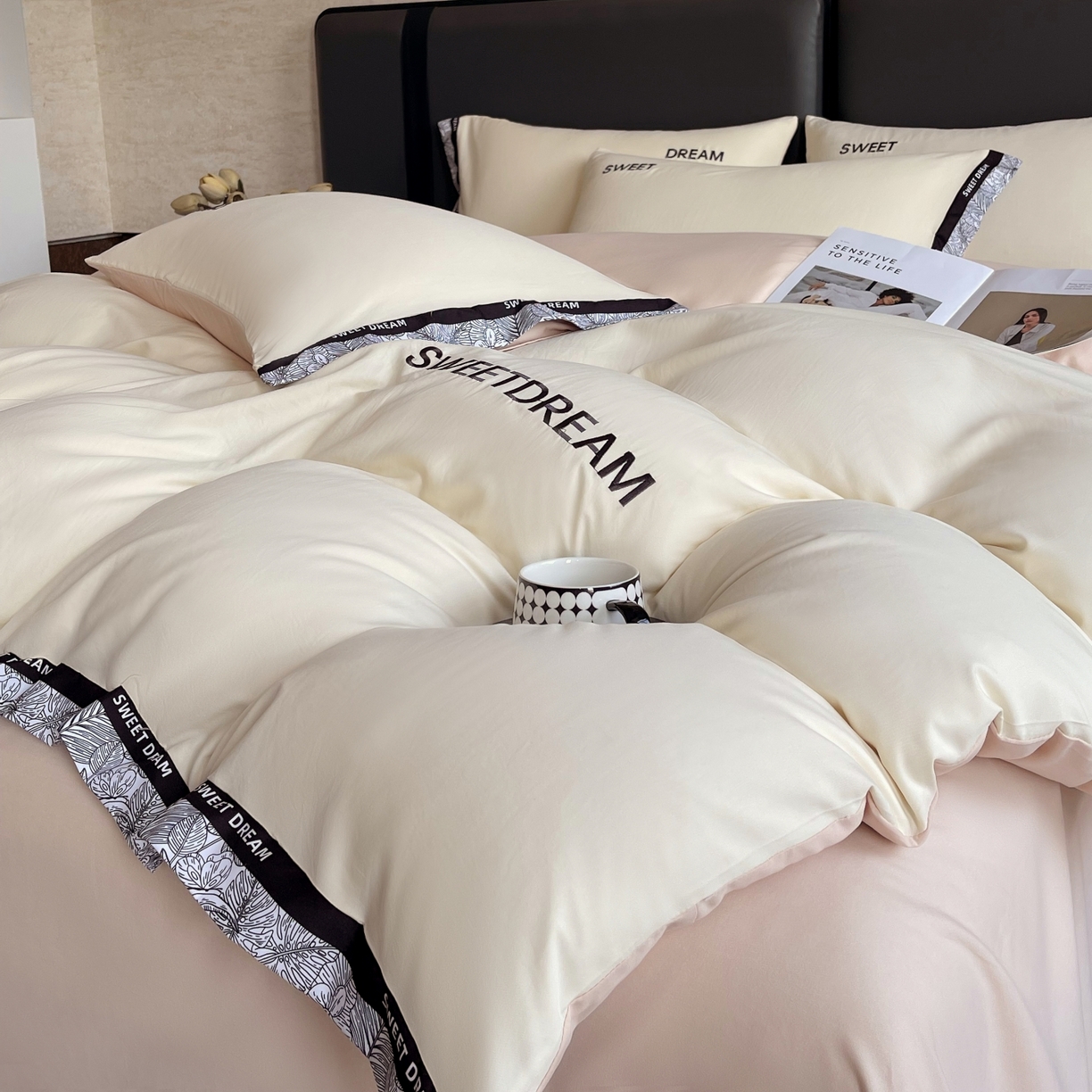 91家纺网 家纺一手货源 找家纺 大麦乐田 2025新款法式轻奢碳素刺绣磨毛四件套-北欧风情 北欧风情 奶白咖