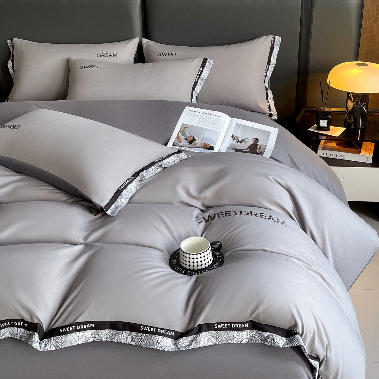 91家纺网 家纺一手货源 找家纺 大麦乐田 2025新款法式轻奢碳素刺绣磨毛四件套-北欧风情 北欧风情 绅士灰