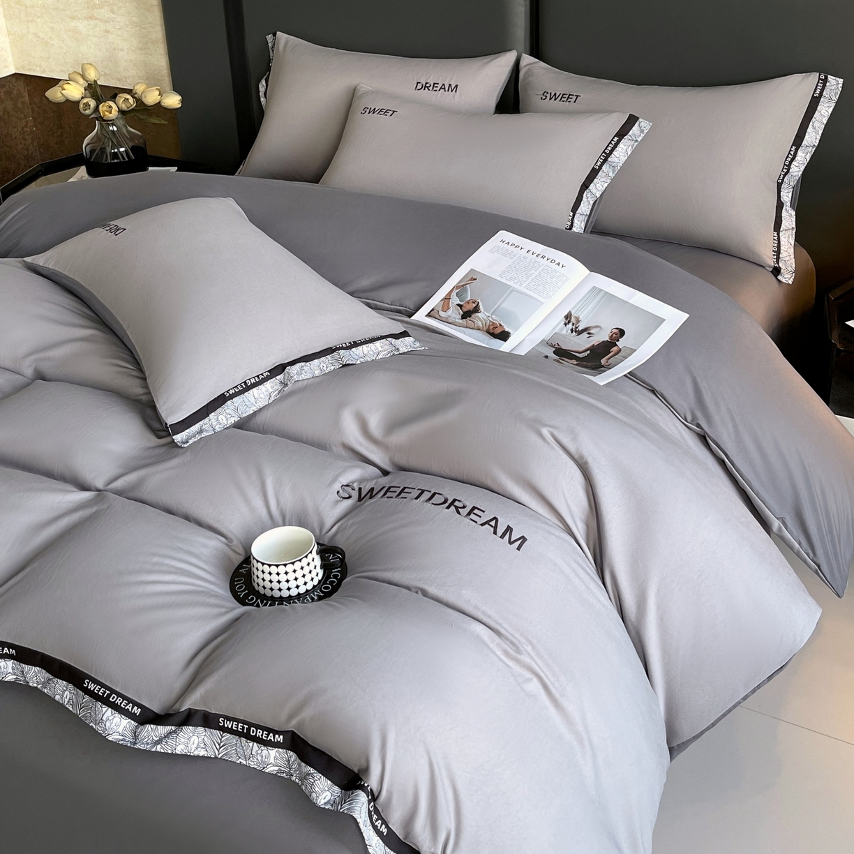 91家纺网 家纺一手货源 找家纺 大麦乐田 2025新款法式轻奢碳素刺绣磨毛四件套-北欧风情 北欧风情 绅士灰