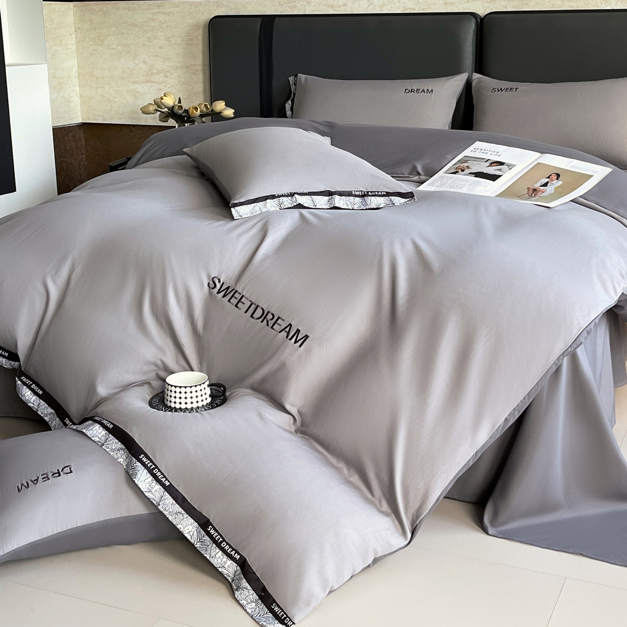 91家纺网 家纺一手货源 找家纺 大麦乐田 2025新款法式轻奢碳素刺绣磨毛四件套-北欧风情 北欧风情 绅士灰