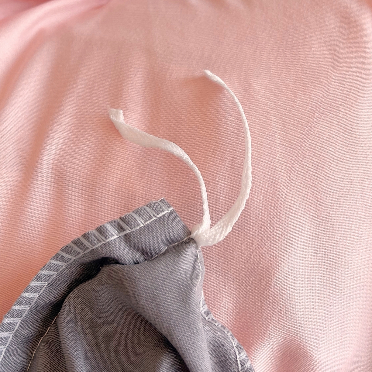 91家纺网 家纺一手货源 找家纺 大麦乐田 2025新款法式轻奢碳素刺绣磨毛四件套-北欧风情 北欧风情 香粉玉