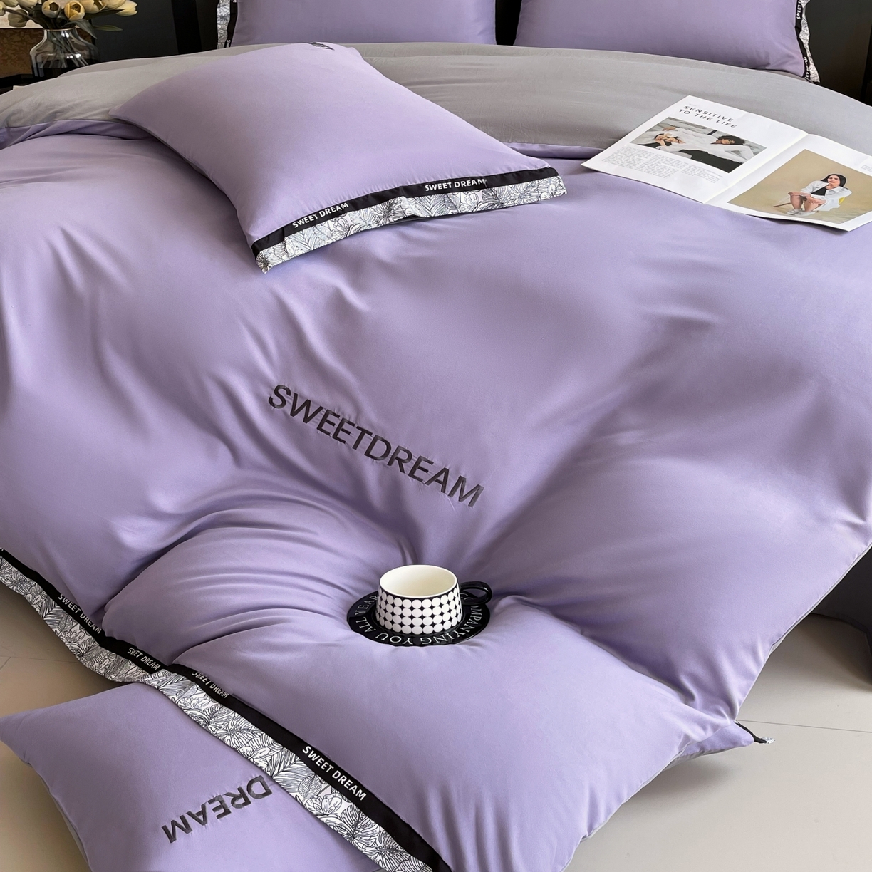 91家纺网 家纺一手货源 找家纺 大麦乐田 2025新款法式轻奢碳素刺绣磨毛四件套-北欧风情 北欧风情 梦幻紫