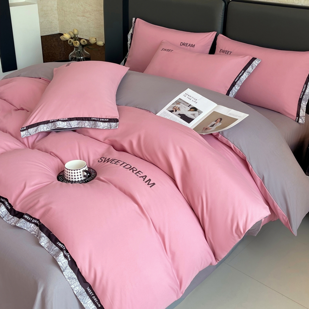 91家纺网 家纺一手货源 找家纺 大麦乐田 2025新款法式轻奢碳素刺绣磨毛四件套-北欧风情 北欧风情 红粉