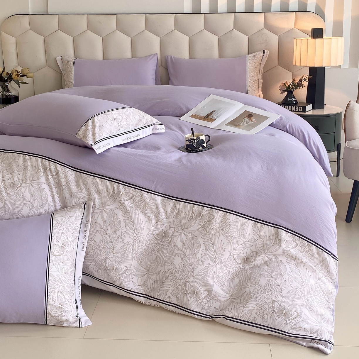 91家纺网 家纺一手货源 找家纺 大麦乐田 2025新款法式轻奢碳素磨毛四件套-卡琳娜系列 卡琳娜 紫灰