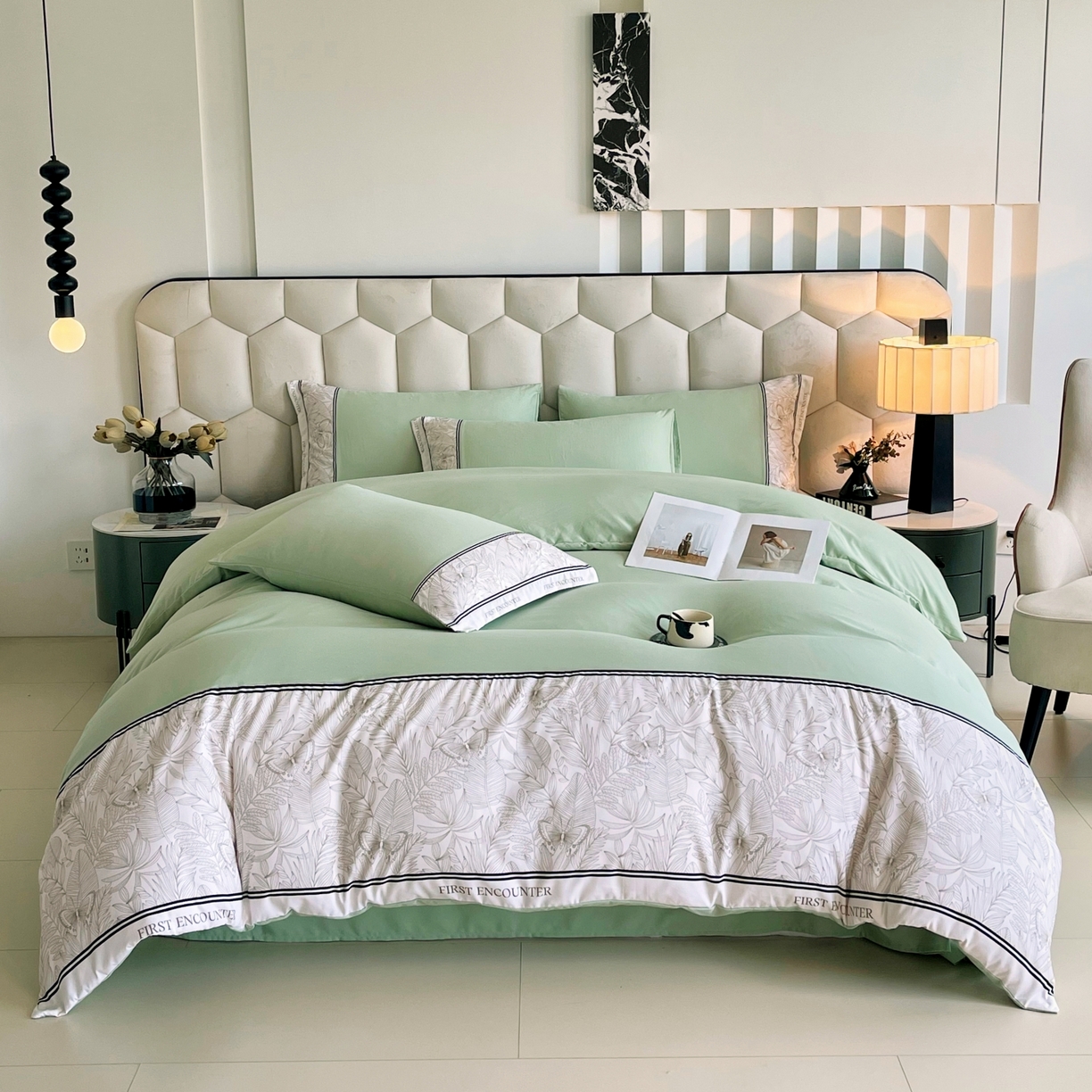 91家纺网 家纺一手货源 找家纺 大麦乐田 2025新款法式轻奢碳素磨毛四件套-卡琳娜系列 卡琳娜 奶茶绿