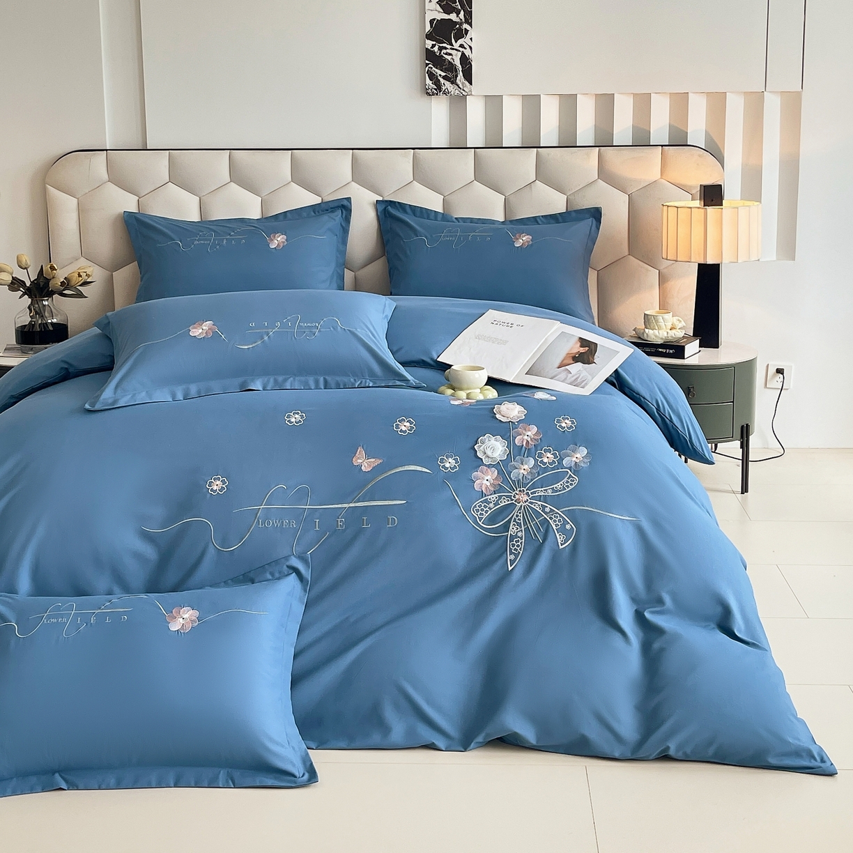 91家纺网 家纺一手货源 找家纺 大麦乐田 2025新款四季亲肤磨毛立体花刺绣工艺款四件套-花香蝶舞 花香蝶舞-宾利兰