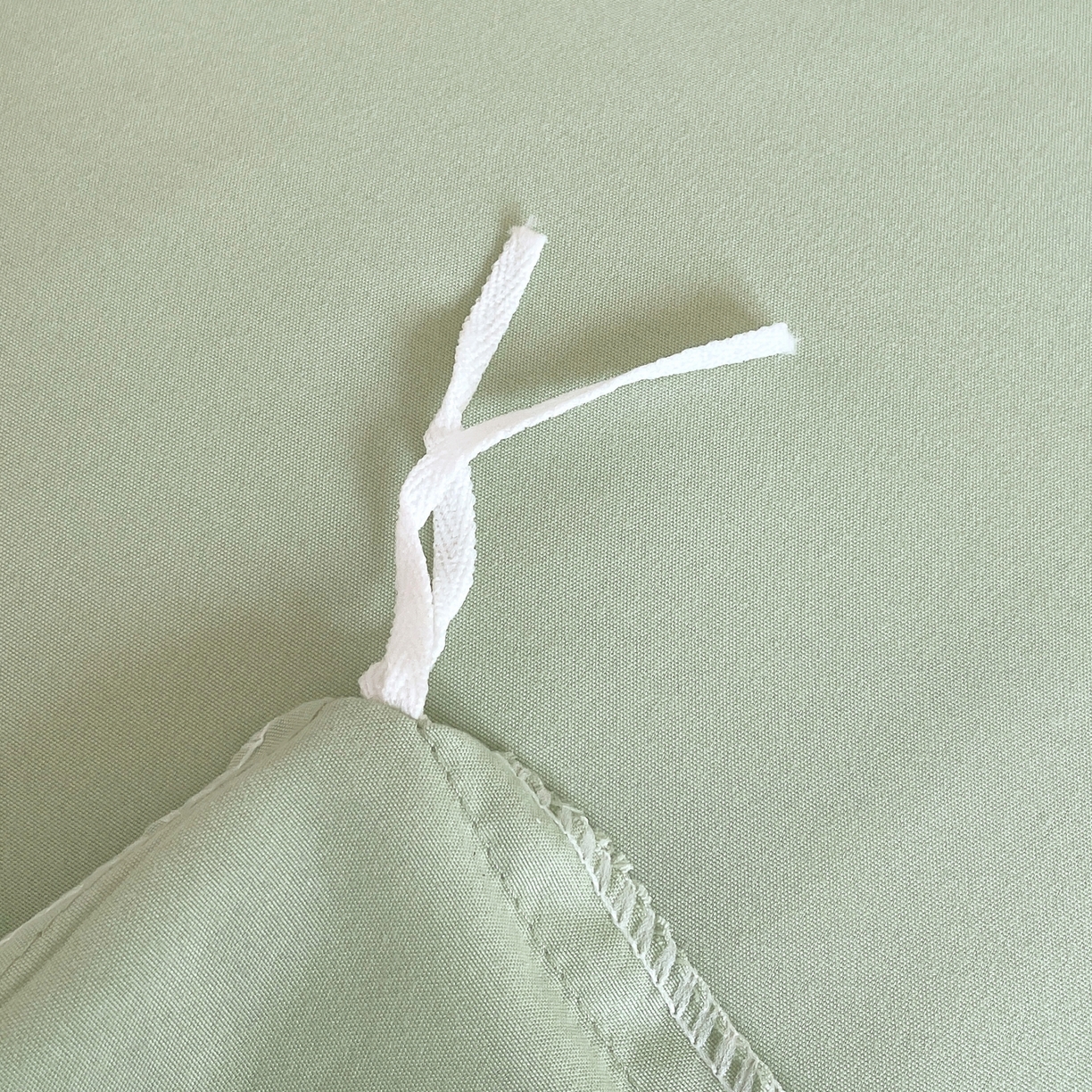 91家纺网 家纺一手货源 找家纺 大麦乐田 2025新款四季亲肤磨毛立体花刺绣工艺款四件套-花香蝶舞 花香蝶舞-奶茶绿