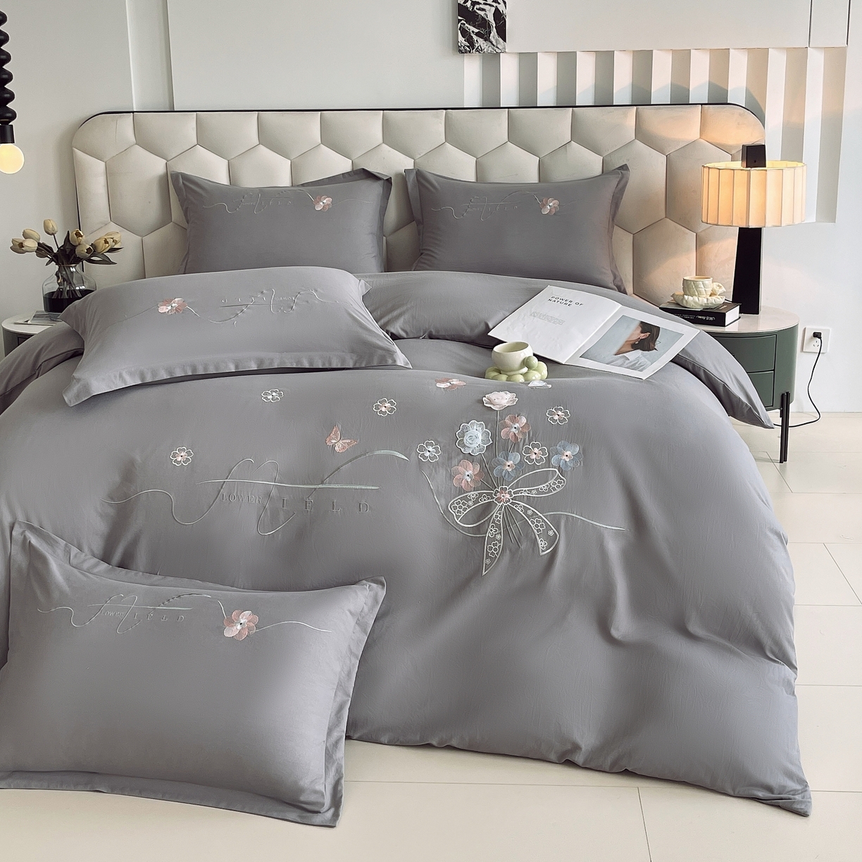 大麦乐田 2025新款四季亲肤磨毛立体花刺绣工艺款四件套-花香蝶舞 花香蝶舞-绅士灰
