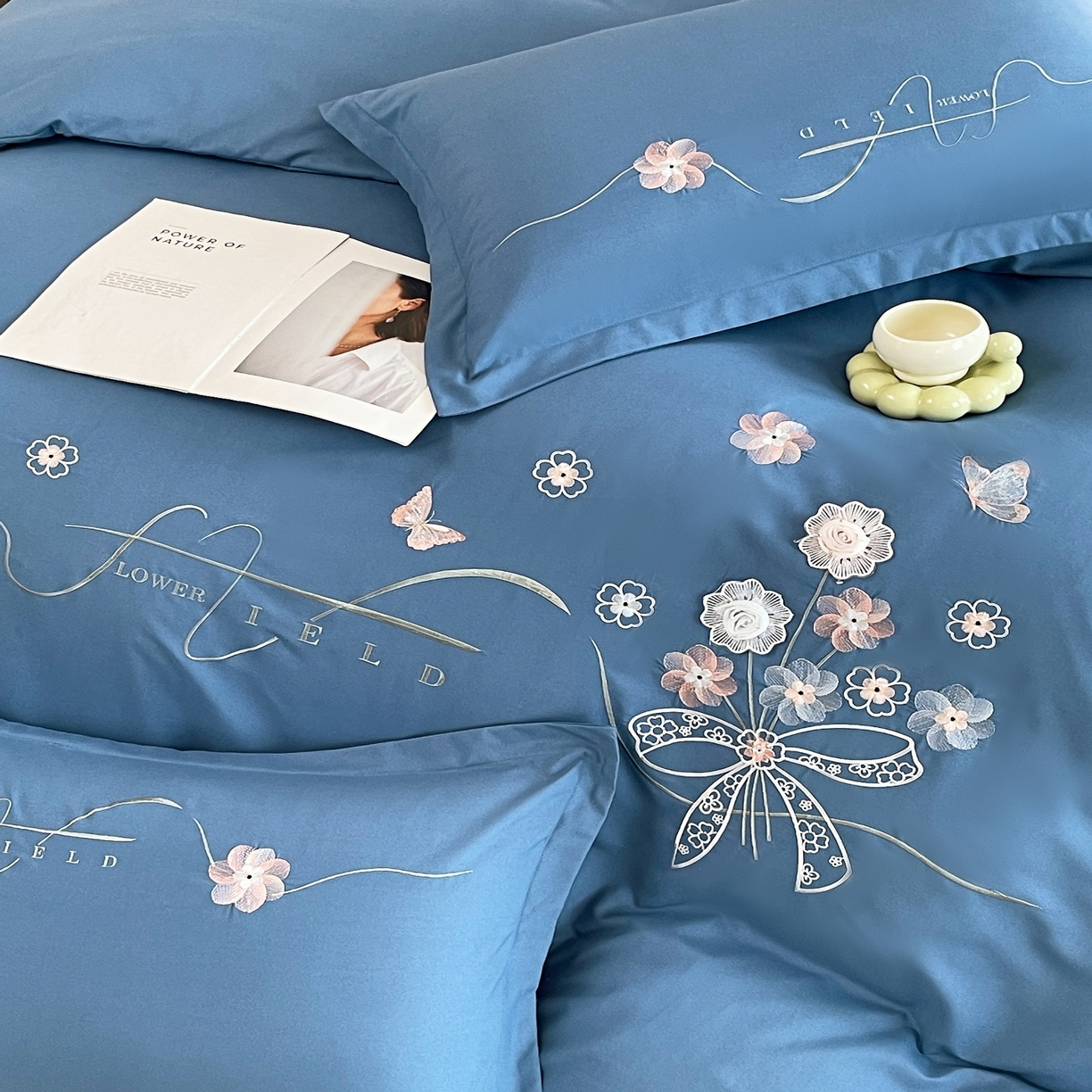 91家纺网 家纺一手货源 找家纺 大麦乐田 2025新款四季亲肤磨毛立体花刺绣工艺款四件套-花香蝶舞 花香蝶舞-宾利兰