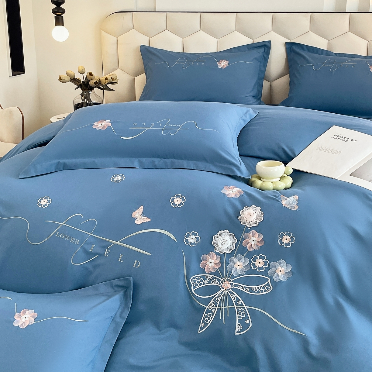 91家纺网 家纺一手货源 找家纺 大麦乐田 2025新款四季亲肤磨毛立体花刺绣工艺款四件套-花香蝶舞 花香蝶舞-宾利兰