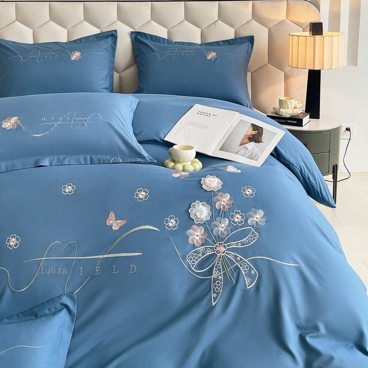 91家纺网 家纺一手货源 找家纺 大麦乐田 2025新款四季亲肤磨毛立体花刺绣工艺款四件套-花香蝶舞 花香蝶舞-宾利兰