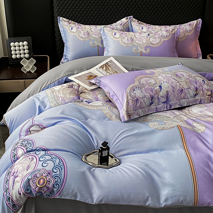 91家纺网 家纺一手货源 找家纺 大麦乐田 2025新款珍珠棉大版印花四件套 芳华-紫