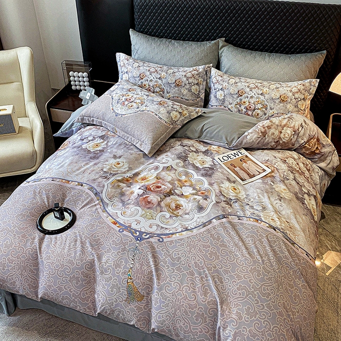 91家纺网 家纺一手货源 找家纺 大麦乐田 2025新款珍珠棉大版印花四件套 境澜-灰