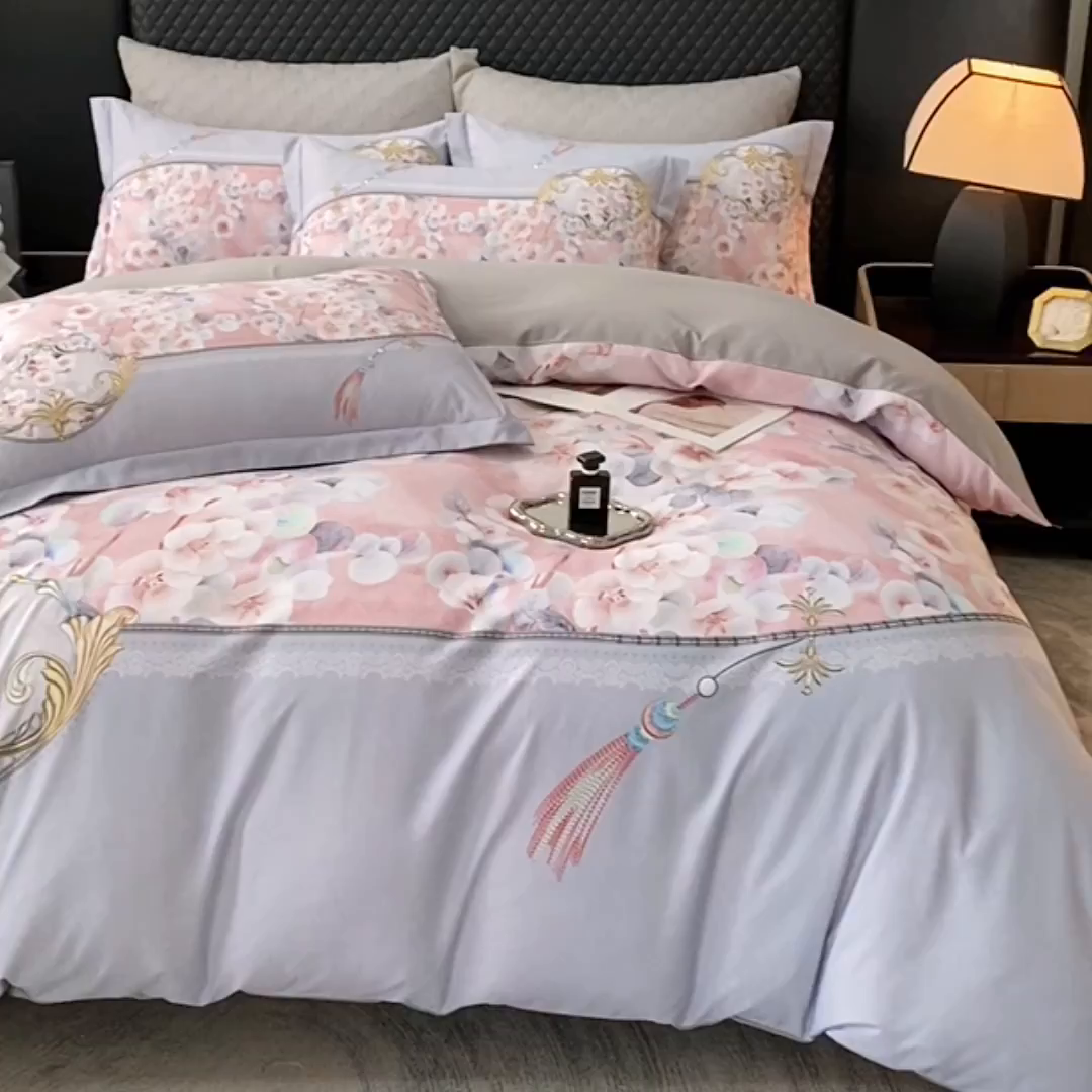 91家纺网 家纺一手货源 找家纺 大麦乐田 2025新款珍珠棉大版印花四件套 若芸-粉