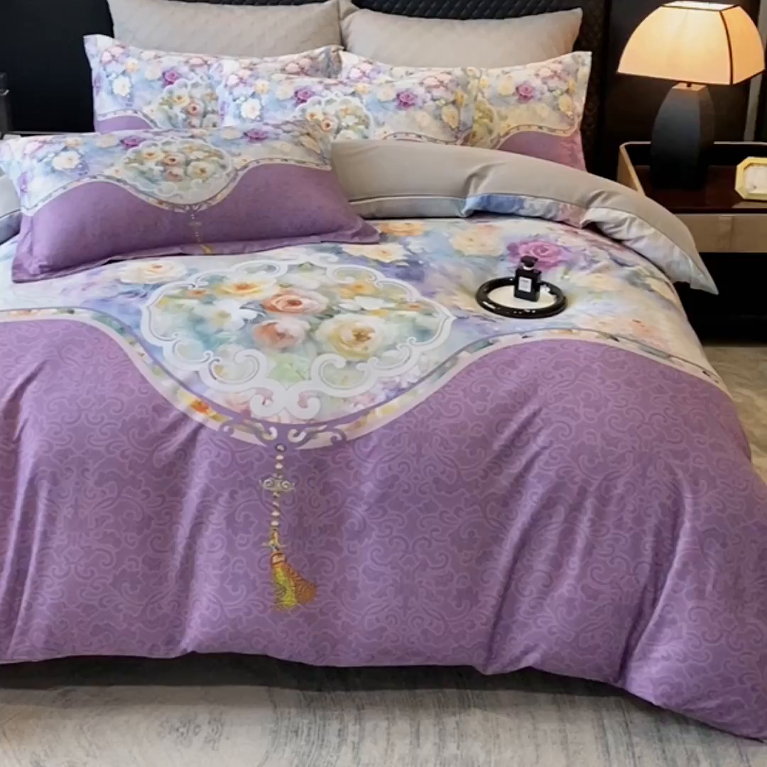91家纺网 家纺一手货源 找家纺 大麦乐田 2025新款珍珠棉大版印花四件套 境涧-紫