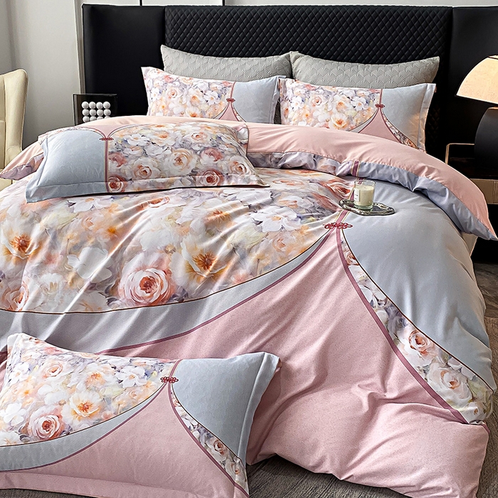 91家纺网 家纺一手货源 找家纺 大麦乐田 2025新款珍珠棉大版印花四件套 花涧-粉