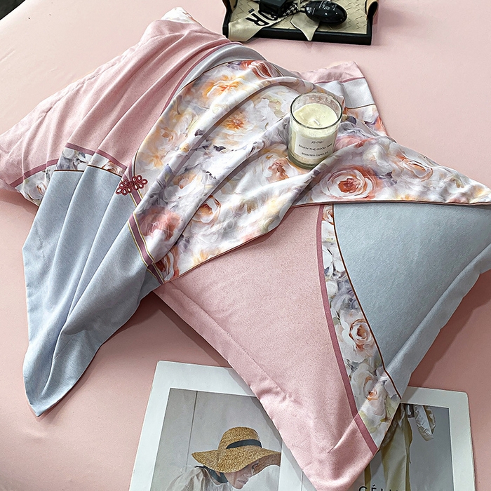 91家纺网 家纺一手货源 找家纺 大麦乐田 2025新款珍珠棉大版印花四件套 花涧-粉