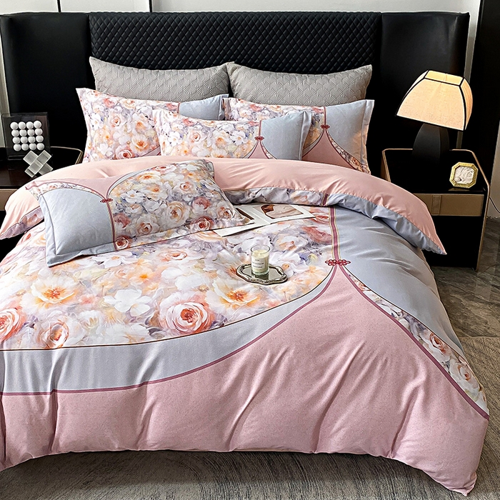 91家纺网 家纺一手货源 找家纺 大麦乐田 2025新款珍珠棉大版印花四件套 花涧-粉