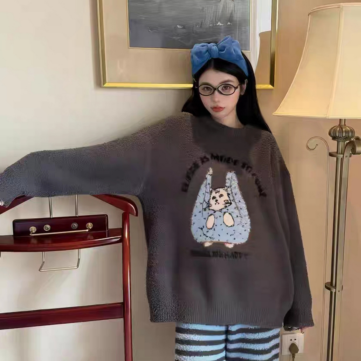 91家纺网 家纺一手货源 找家纺 （总）妍景家居生活馆 2025新款软绵绵-手拎袋条纹猫咪深灰