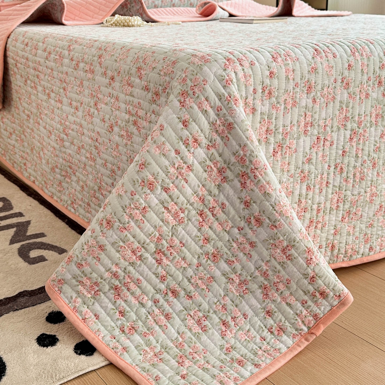 91家纺网 家纺一手货源 找家纺 金梦拉家纺 2025新款A类加厚棉绒牛奶绒床盖系列三件套 繁花