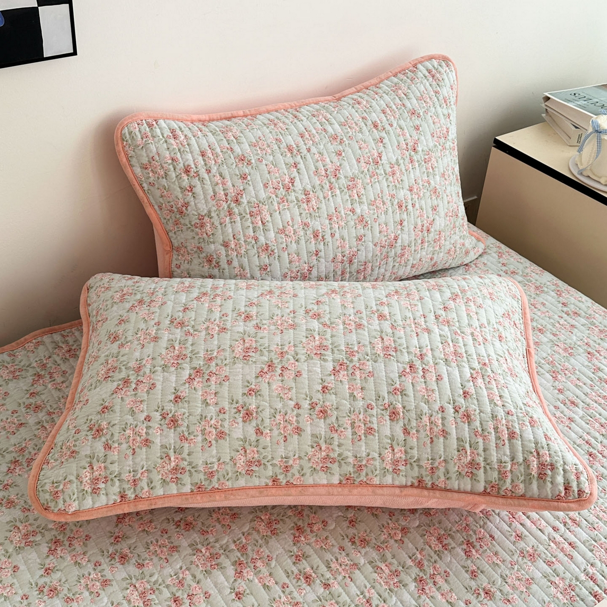 91家纺网 家纺一手货源 找家纺 金梦拉家纺 2025新款A类加厚棉绒牛奶绒床盖系列三件套 繁花