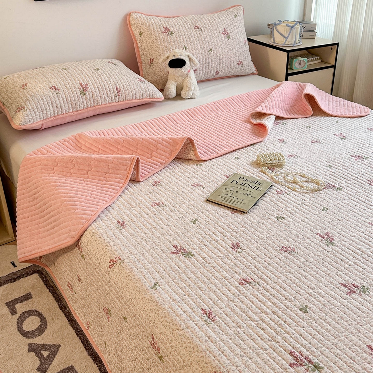 91家纺网 家纺一手货源 找家纺 金梦拉家纺 2025新款A类加厚棉绒牛奶绒床盖系列三件套 花枝香