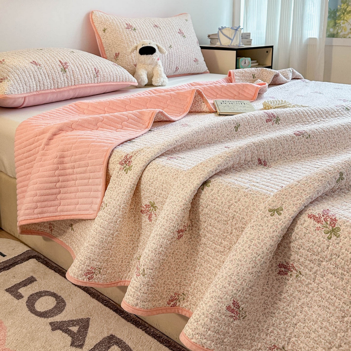 91家纺网 家纺一手货源 找家纺 金梦拉家纺 2025新款A类加厚棉绒牛奶绒床盖系列三件套 花枝香