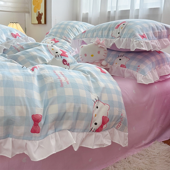 91家纺网 家纺一手货源 找家纺 玉元坊 2025新款全棉纯棉凯蒂猫白花边款式四件套 乖巧KT-白花边款