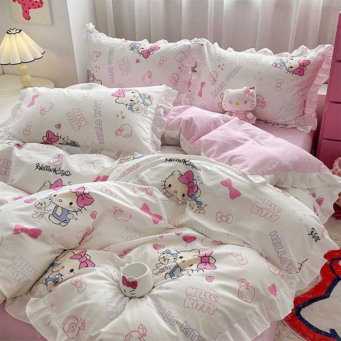 91家纺网 家纺一手货源 找家纺 玉元坊 2025新款全棉纯棉凯蒂猫白花边款式四件套 凯蒂小熊 花边款