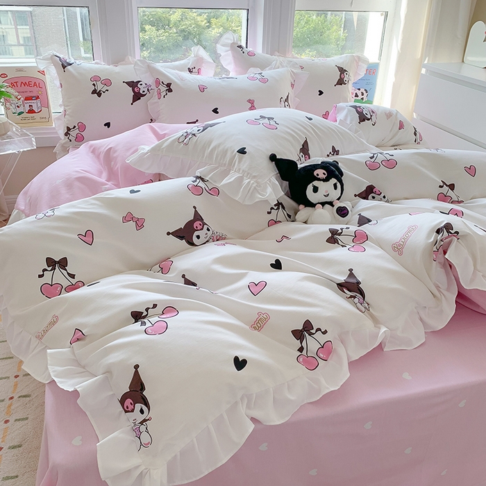 91家纺网 家纺一手货源 找家纺 玉元坊 2025新款全棉纯棉库洛米白花边款式四件套 樱桃库洛米【花边款】