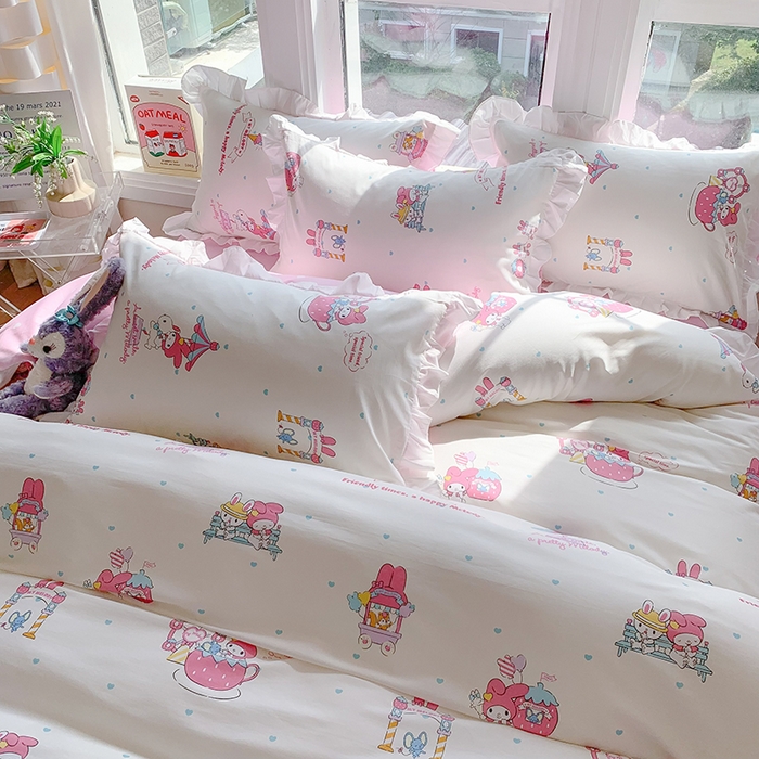 91家纺网 家纺一手货源 找家纺 玉元坊 2025新款全棉纯棉美乐蒂白花边款式四件套 开心美乐蒂【花边款】