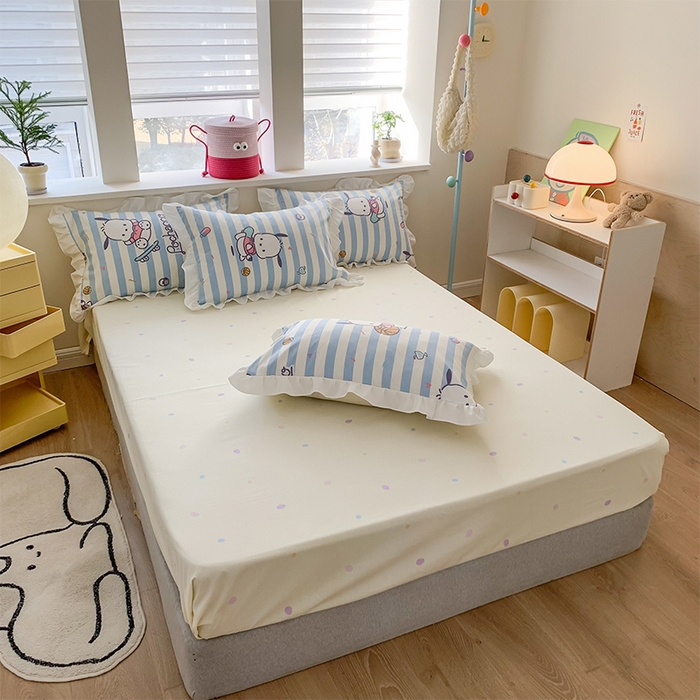 91家纺网 家纺一手货源 找家纺 玉元坊 2025新款全棉纯棉帕恰狗和布丁狗白花边款四件套 条纹帕恰狗【花边款式】