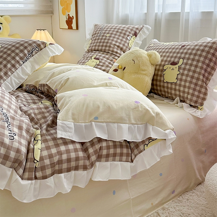 91家纺网 家纺一手货源 找家纺 玉元坊 2025新款全棉纯棉帕恰狗和布丁狗白花边款四件套 可可布丁狗-白花边款