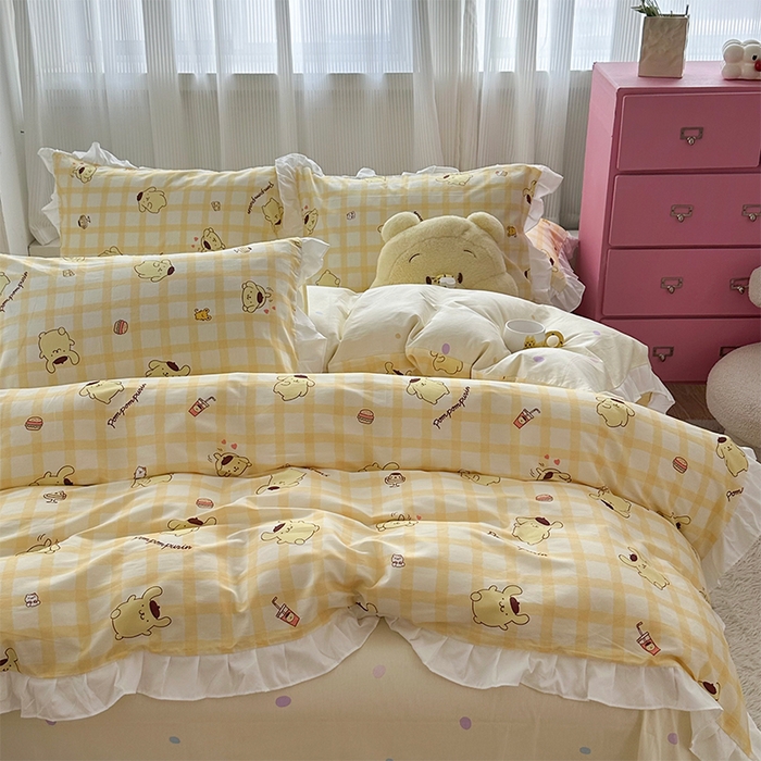 91家纺网 家纺一手货源 找家纺 玉元坊 2025新款全棉纯棉帕恰狗和布丁狗白花边款四件套 焦糖布丁狗-白花边款