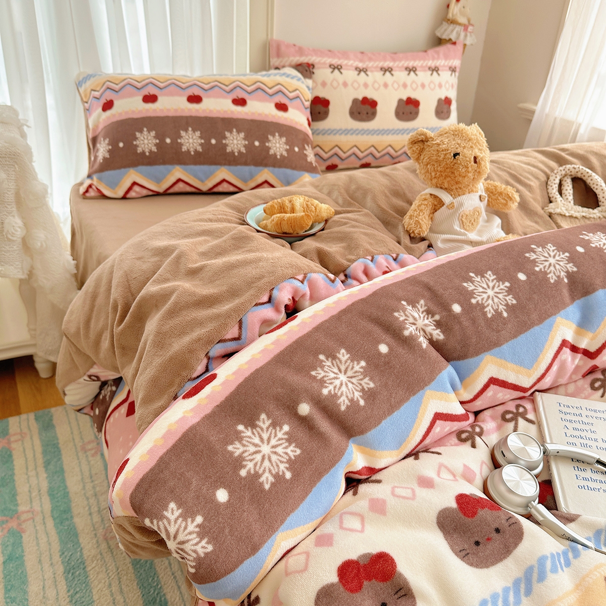 91家纺网 家纺一手货源 找家纺 （总）桃子家居 2025新款A类ins圣诞新年费尔岛秋冬限定款加厚牛奶绒系列四件套