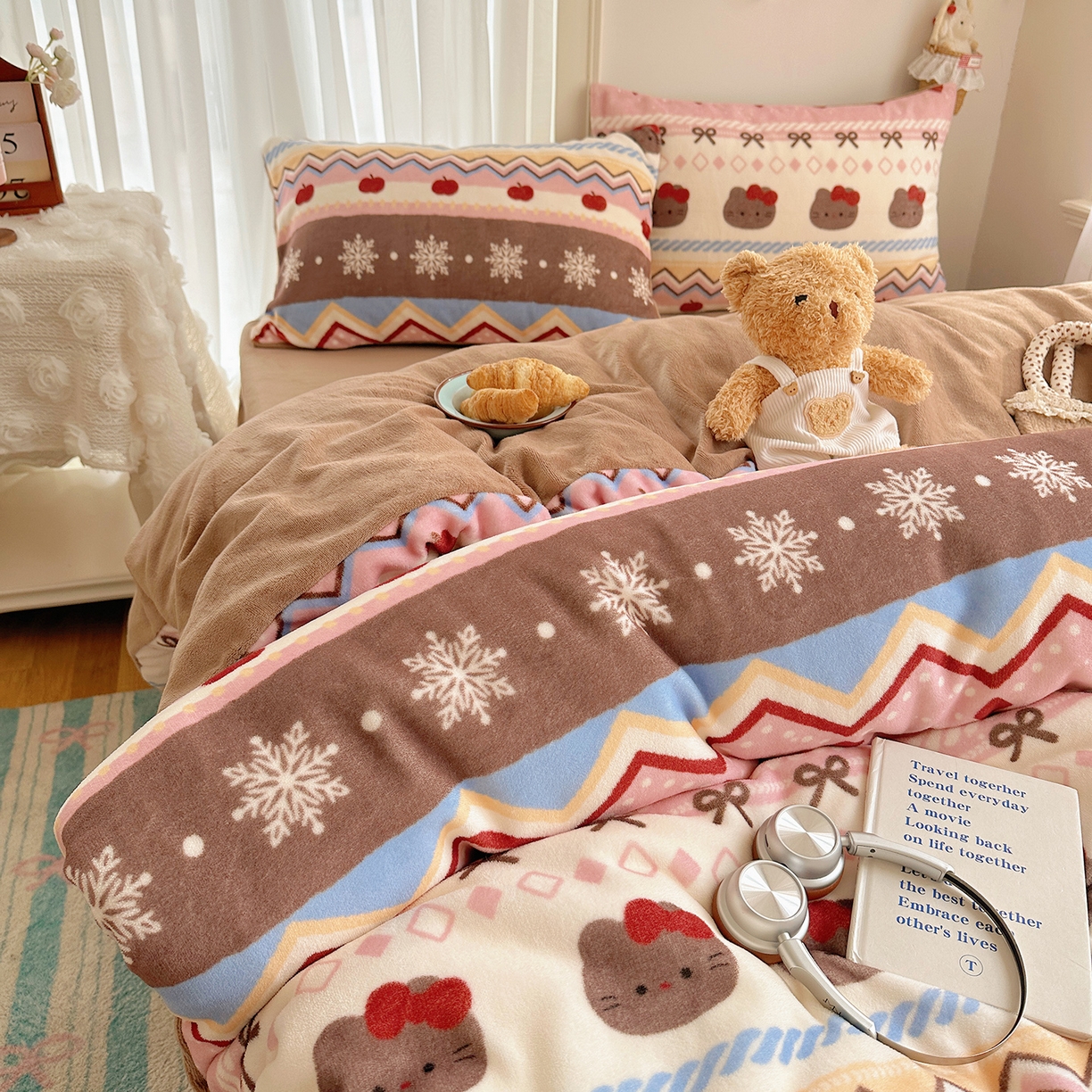 91家纺网 家纺一手货源 找家纺 （总）桃子家居 2025新款A类ins圣诞新年费尔岛秋冬限定款加厚牛奶绒系列四件套